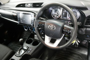 https://vehicle-cdn.autoleague.cloud/30640_U111183_9.jpg