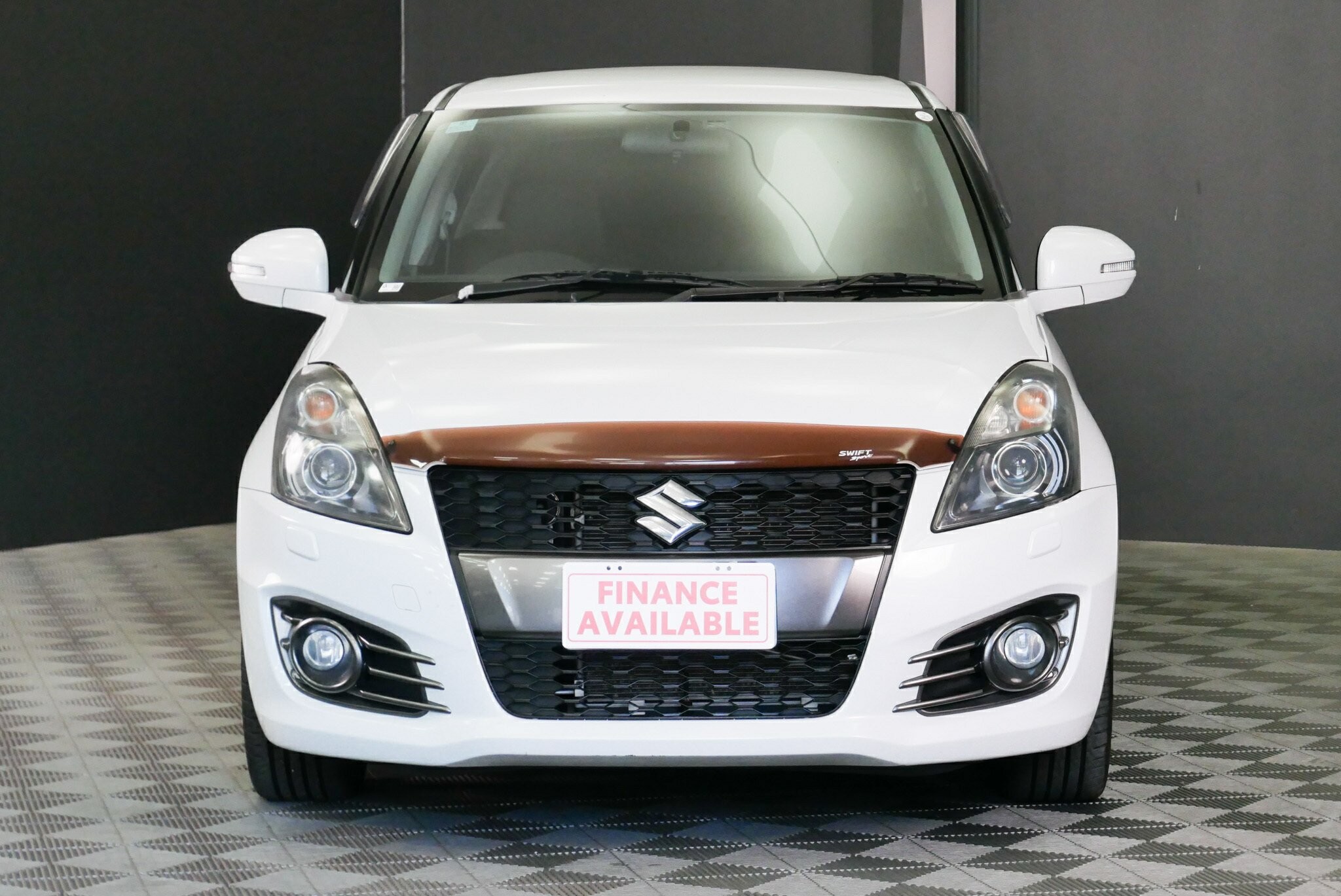 Suzuki Swift image 2