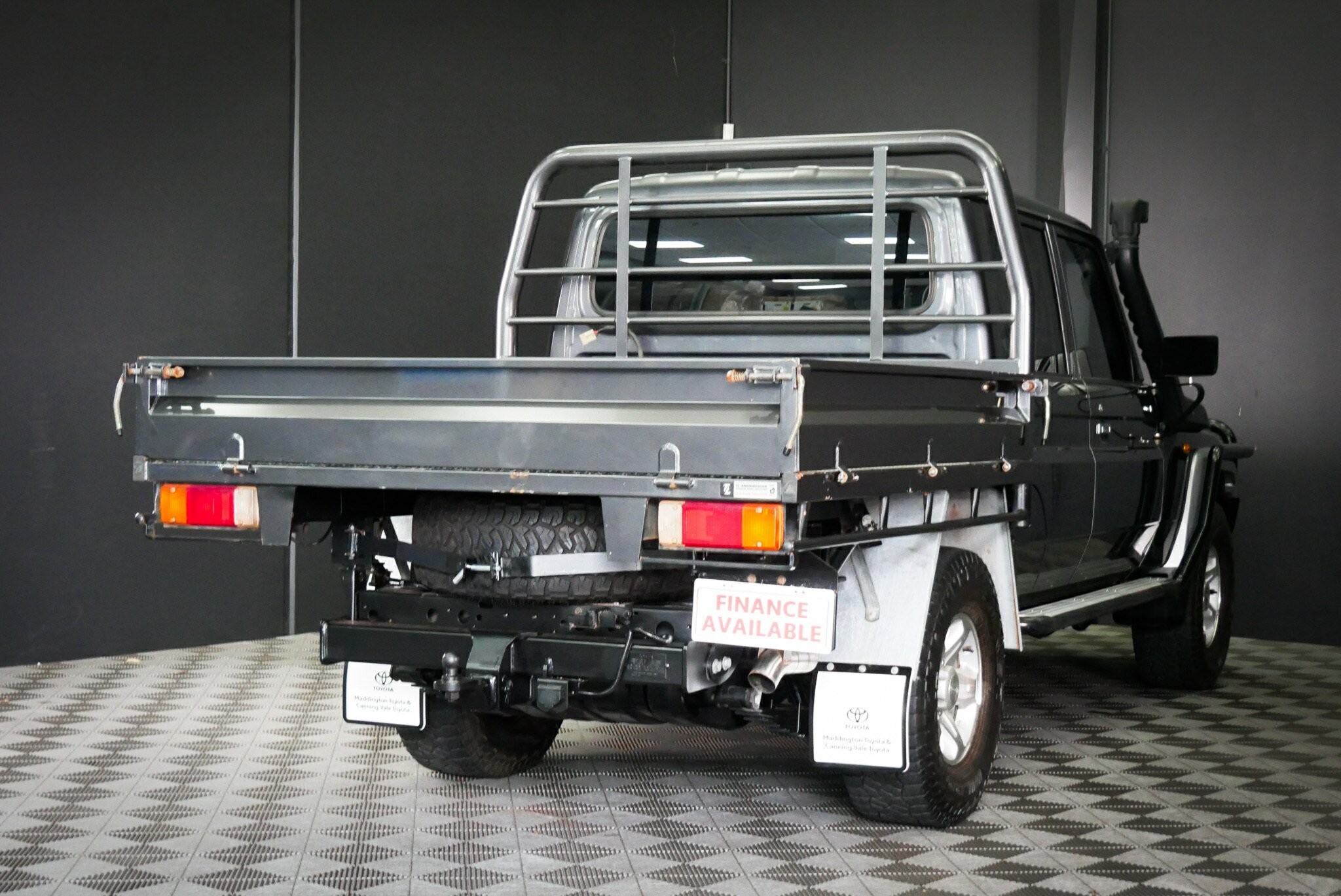 Toyota Landcruiser image 4