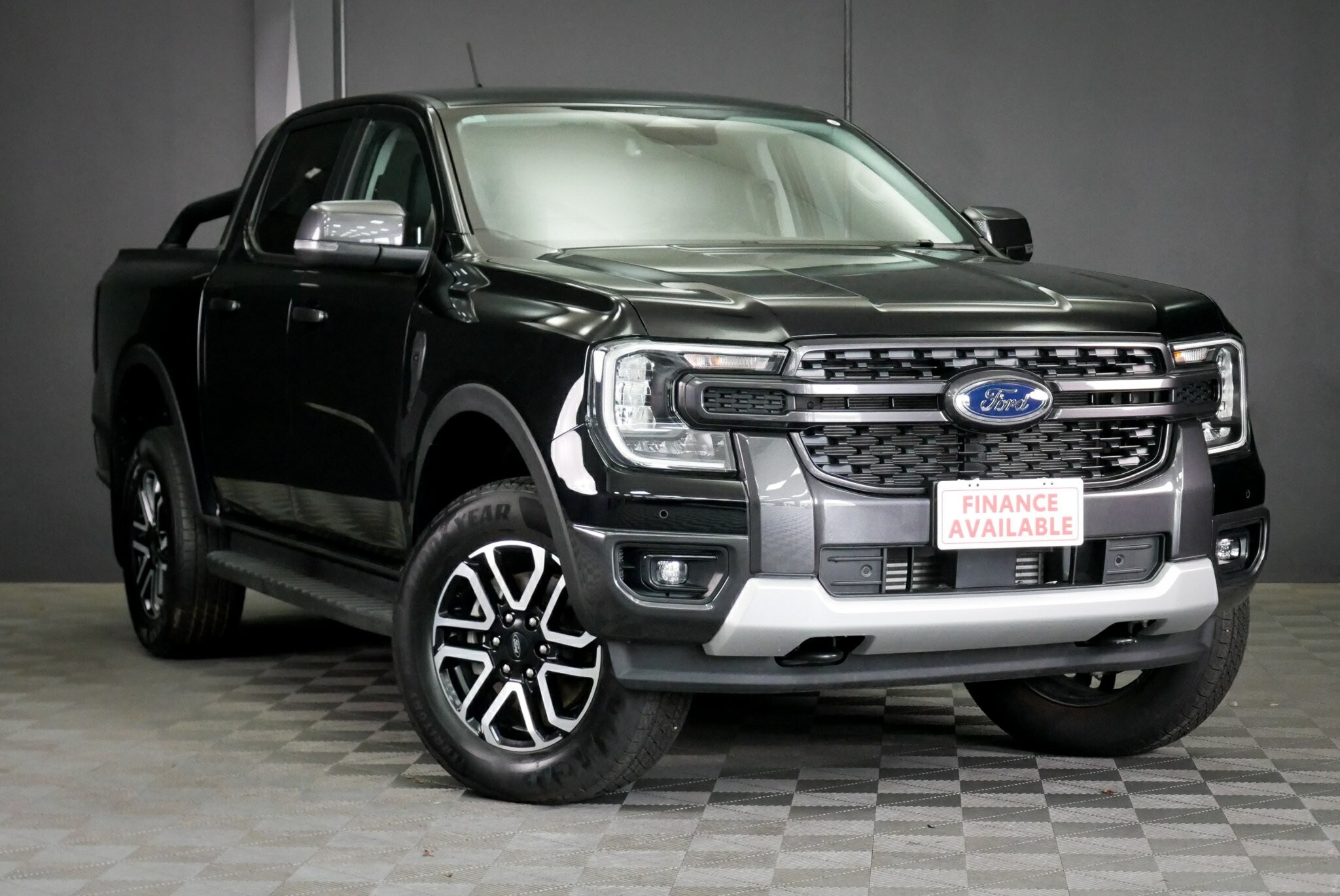 https://vehicle-cdn.autoleague.cloud/30640_U111199_1.jpg