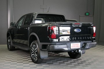 https://vehicle-cdn.autoleague.cloud/30640_U111199_6.jpg