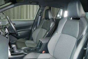 https://vehicle-cdn.autoleague.cloud/30640_U111207_18.jpg
