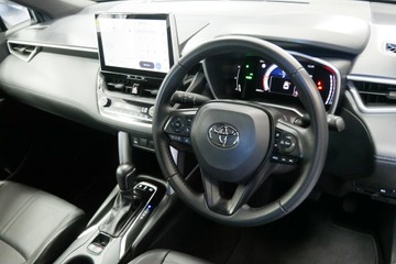 https://vehicle-cdn.autoleague.cloud/30640_U111207_8.jpg