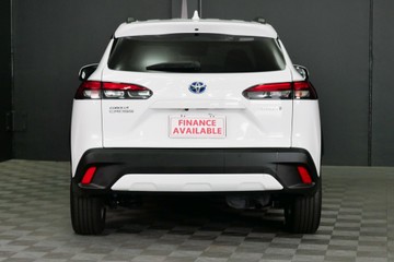 https://vehicle-cdn.autoleague.cloud/30640_U111209_5.jpg