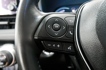 https://vehicle-cdn.autoleague.cloud/30640_U111225_13.jpg