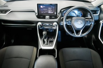 https://vehicle-cdn.autoleague.cloud/30640_U111225_9.jpg