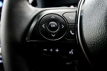 https://vehicle-cdn.autoleague.cloud/30640_U111226_15.jpg