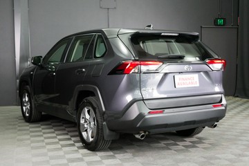 https://vehicle-cdn.autoleague.cloud/30640_U111226_6.jpg