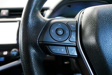 https://vehicle-cdn.autoleague.cloud/30640_U111242_14.jpg