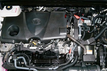 https://vehicle-cdn.autoleague.cloud/30640_U111260_21.jpg