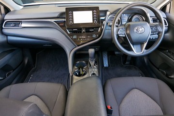 https://vehicle-cdn.autoleague.cloud/30640_U111260_9.jpg