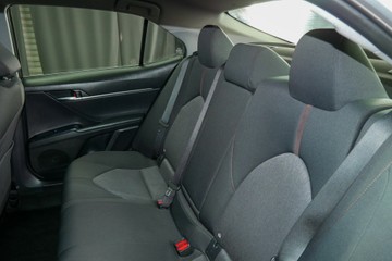 https://vehicle-cdn.autoleague.cloud/30640_U111264_18.jpg