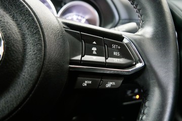 https://vehicle-cdn.autoleague.cloud/30640_U111268_15.jpg