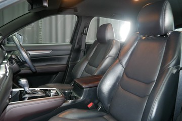 https://vehicle-cdn.autoleague.cloud/30640_U111268_19.jpg