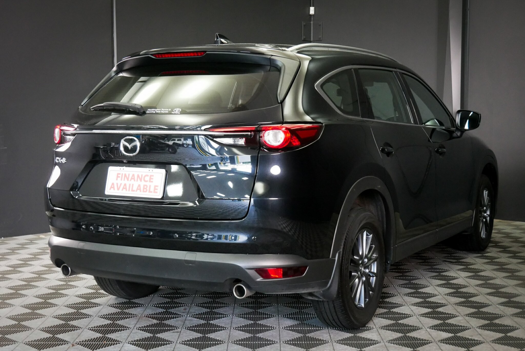 Mazda Cx-8 image 4