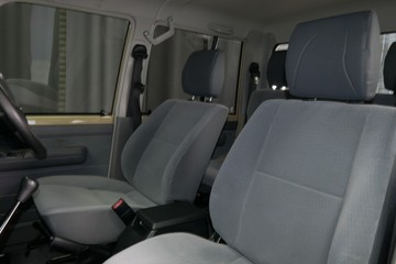 https://vehicle-cdn.autoleague.cloud/30640_U111270_21.jpg