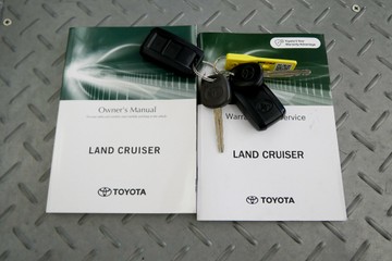 https://vehicle-cdn.autoleague.cloud/30640_U111270_25.jpg
