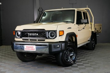 https://vehicle-cdn.autoleague.cloud/30640_U111270_3.jpg