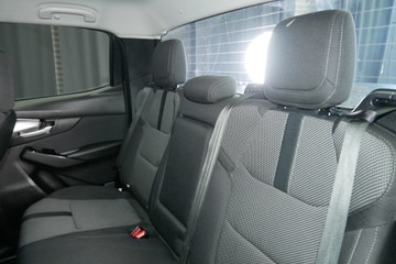 https://vehicle-cdn.autoleague.cloud/30640_U111271_19.jpg