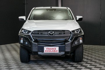 https://vehicle-cdn.autoleague.cloud/30640_U111271_2.jpg