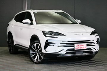 https://vehicle-cdn.autoleague.cloud/30640_U111275_1.jpg