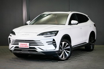 https://vehicle-cdn.autoleague.cloud/30640_U111275_3.jpg