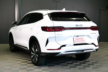 https://vehicle-cdn.autoleague.cloud/30640_U111275_6.jpg