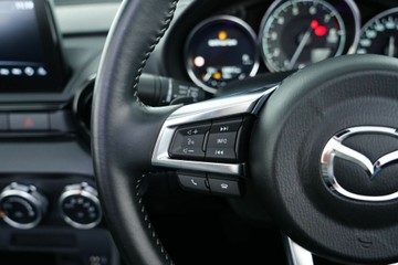https://vehicle-cdn.autoleague.cloud/30640_U111286_20.jpg