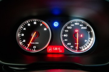 https://vehicle-cdn.autoleague.cloud/30640_U111310_9.jpg