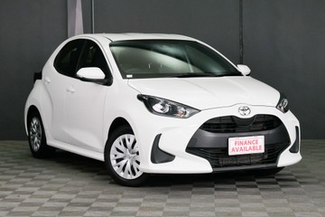 https://vehicle-cdn.autoleague.cloud/30640_U111322_1.jpg