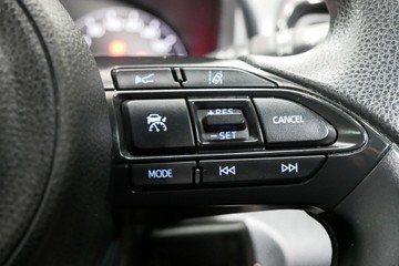 https://vehicle-cdn.autoleague.cloud/30640_U111322_15.jpg