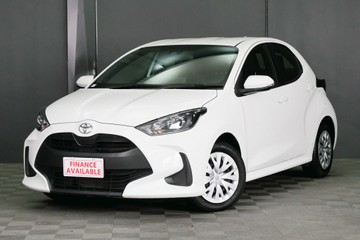 https://vehicle-cdn.autoleague.cloud/30640_U111322_3.jpg