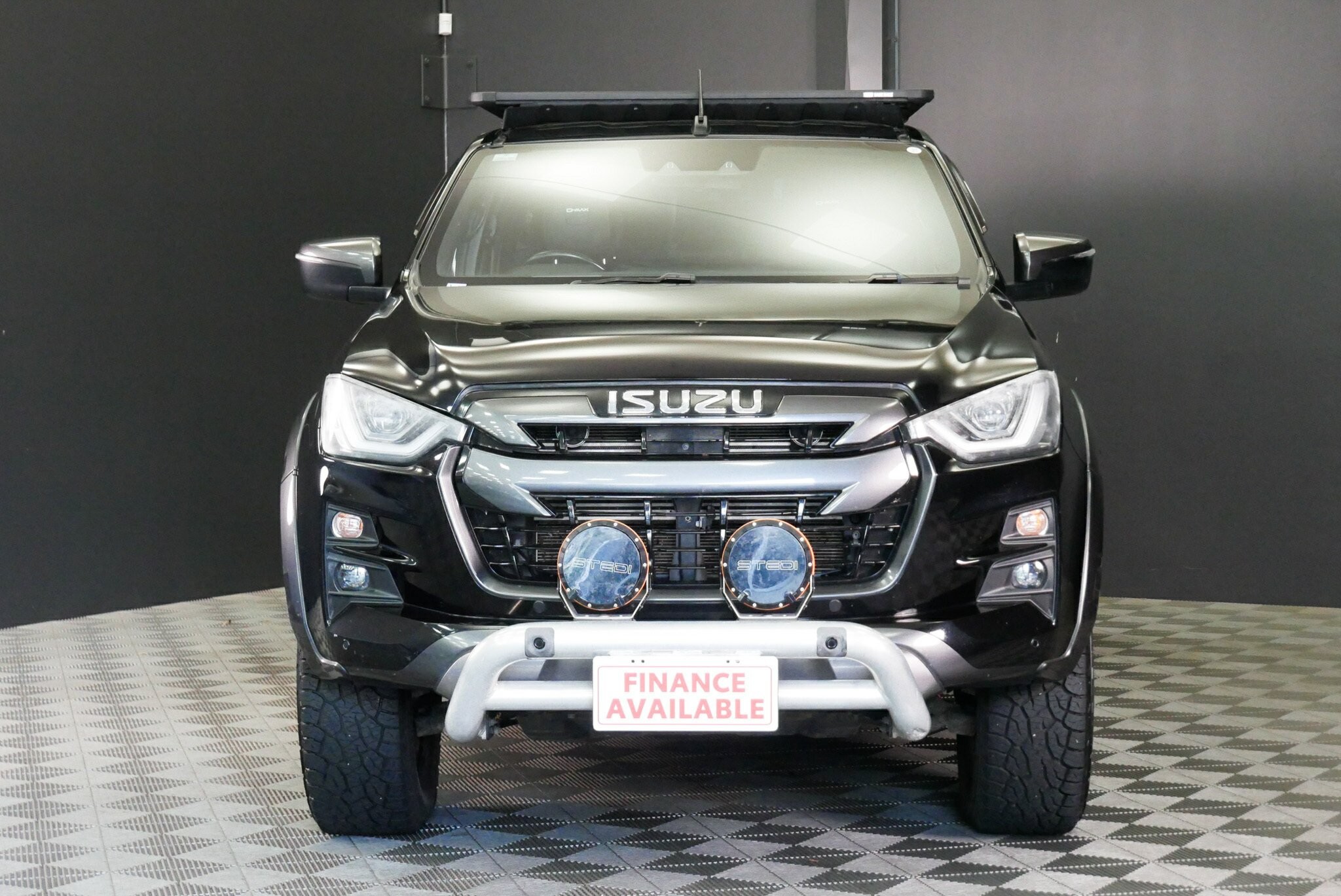 Isuzu D-max image 2
