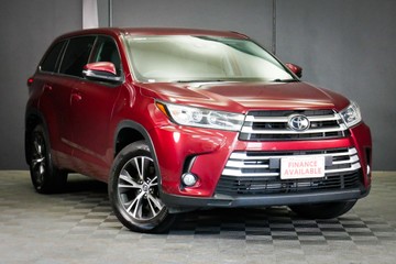 https://vehicle-cdn.autoleague.cloud/30640_U111337_1.jpg