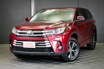 https://vehicle-cdn.autoleague.cloud/30640_U111337_3.jpg