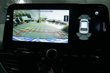 https://vehicle-cdn.autoleague.cloud/30640_U111346_11.jpg