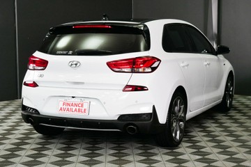 https://vehicle-cdn.autoleague.cloud/30640_U111346_4.jpg
