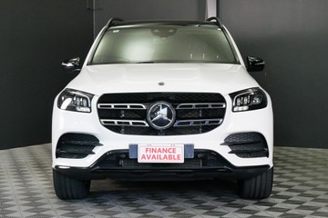 https://vehicle-cdn.autoleague.cloud/30640_U111362_2.jpg