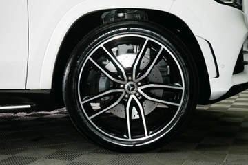 https://vehicle-cdn.autoleague.cloud/30640_U111362_7.jpg