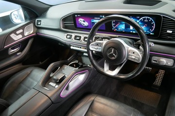 https://vehicle-cdn.autoleague.cloud/30640_U111362_8.jpg