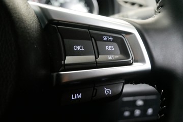 https://vehicle-cdn.autoleague.cloud/30640_U111363_18.jpg