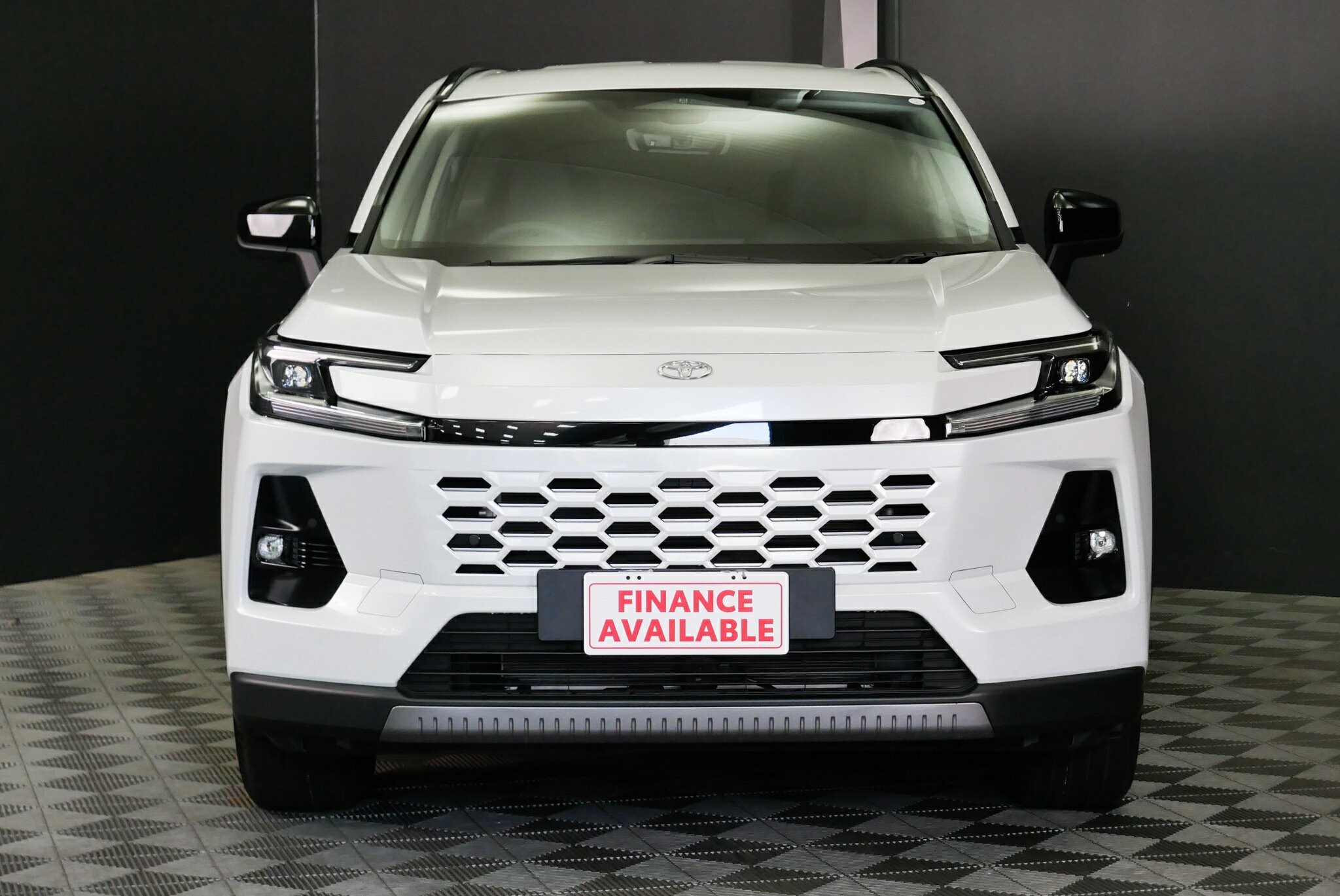 Toyota Rav4 image 2