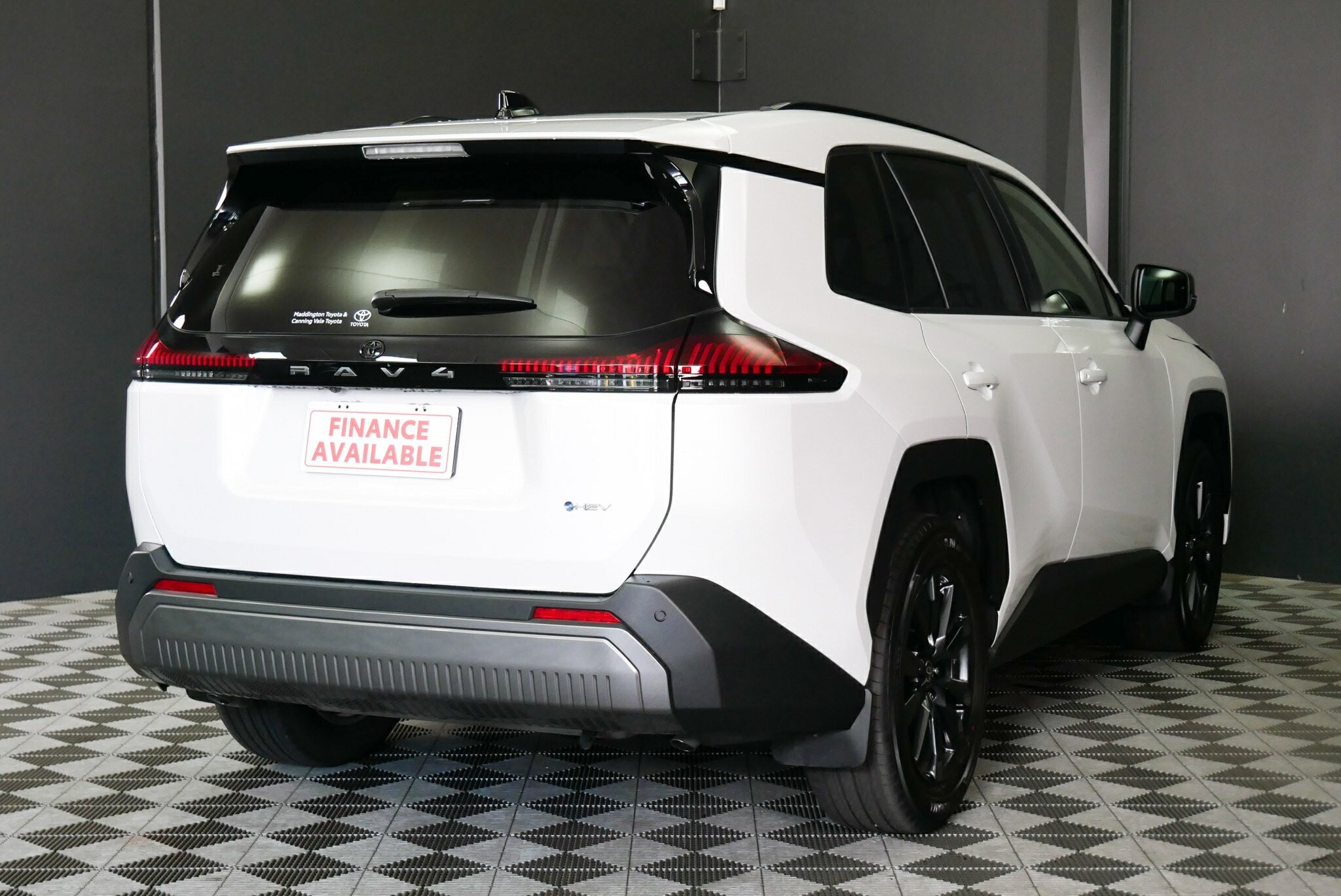 Toyota Rav4 image 4