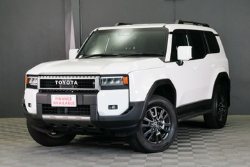 https://vehicle-cdn.autoleague.cloud/30640_U111390_3.jpg