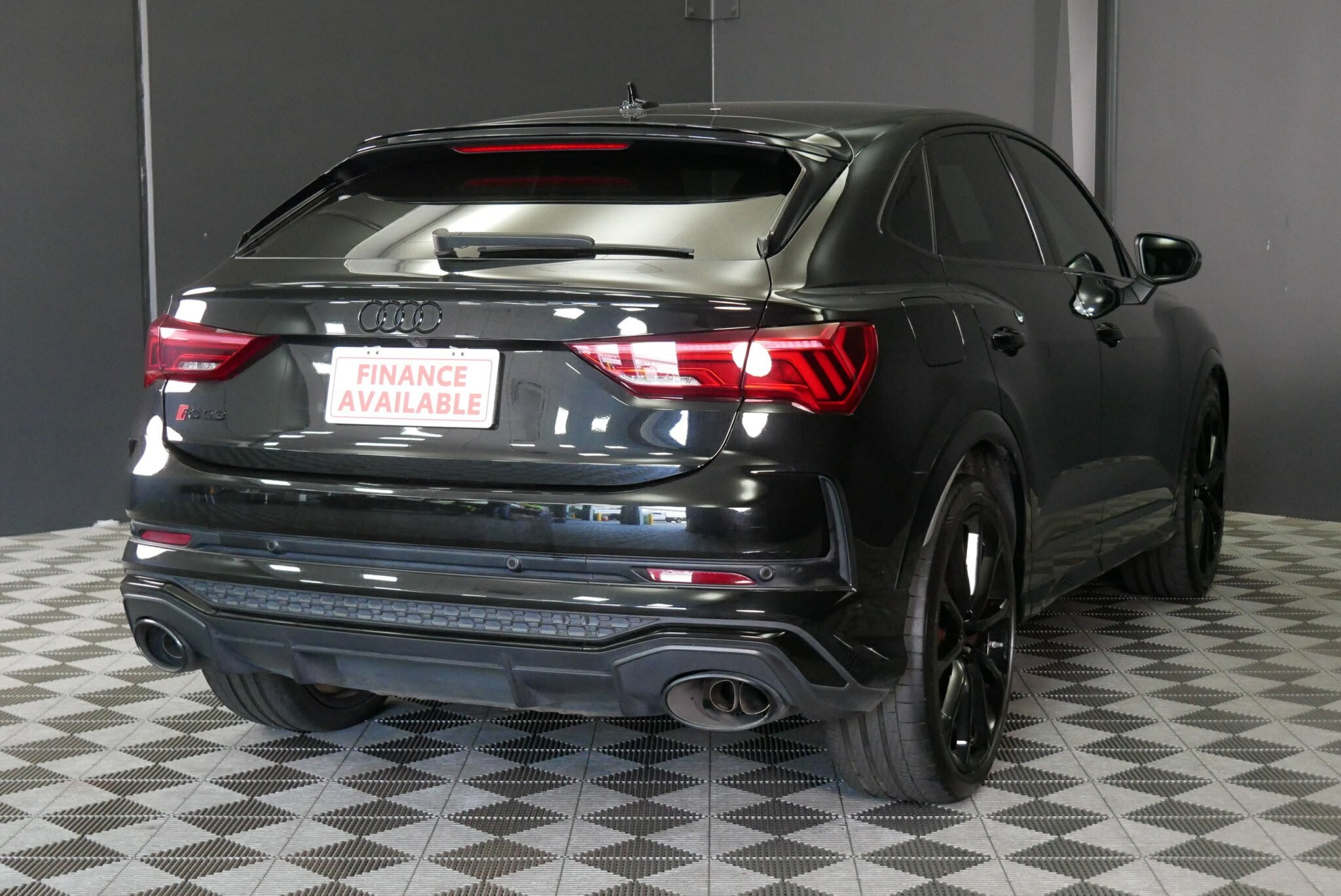 Audi Rs Q3 image 4