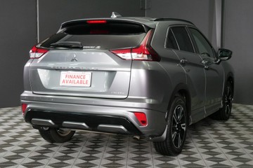 https://vehicle-cdn.autoleague.cloud/30640_U111393_4.jpg