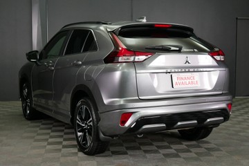 https://vehicle-cdn.autoleague.cloud/30640_U111393_6.jpg