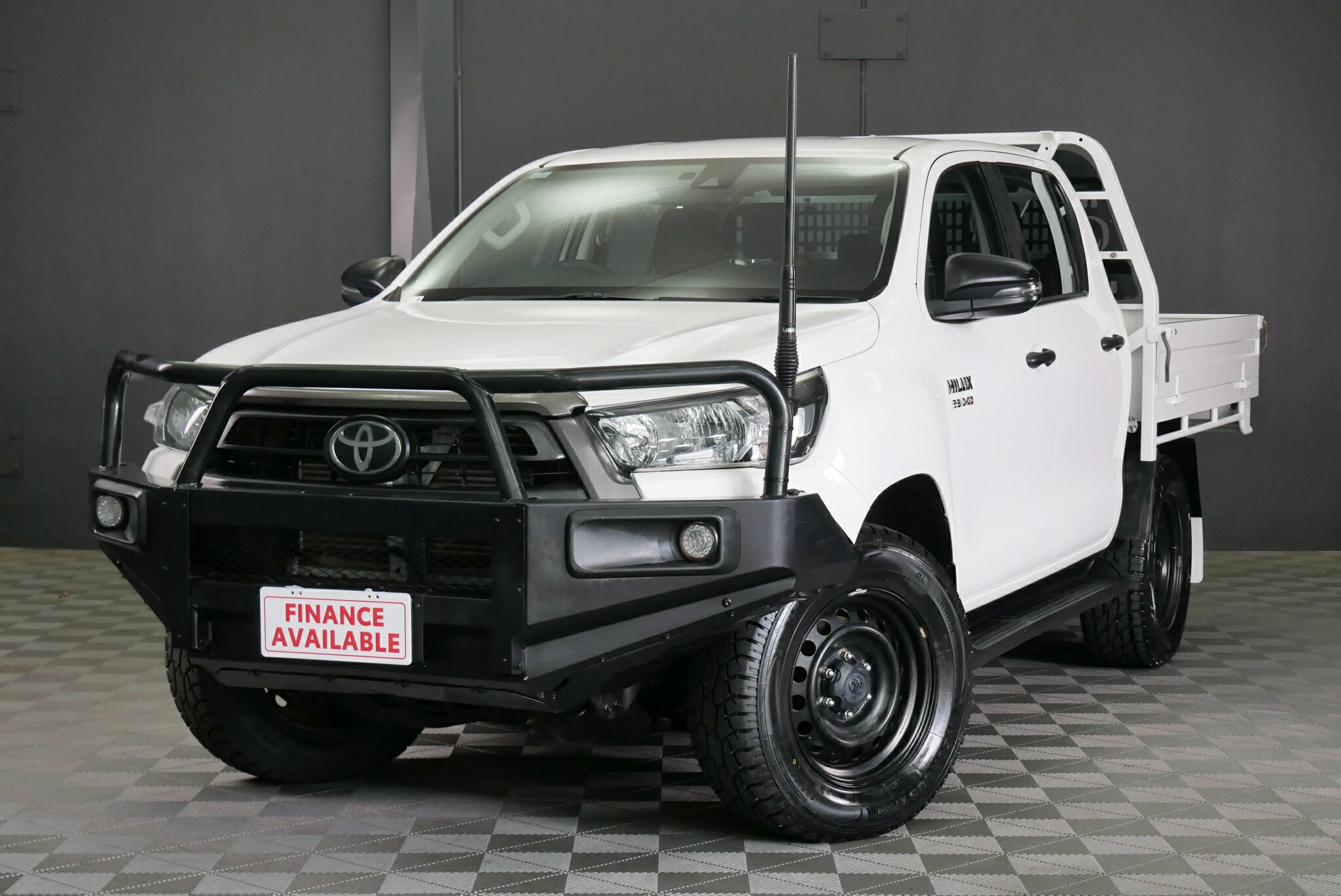 Toyota Hilux image 3