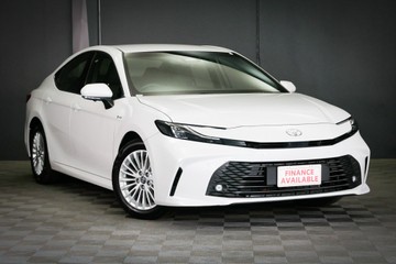 https://vehicle-cdn.autoleague.cloud/30640_U111404_1.jpg