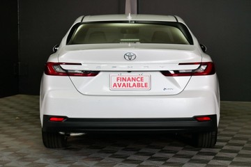 https://vehicle-cdn.autoleague.cloud/30640_U111404_5.jpg